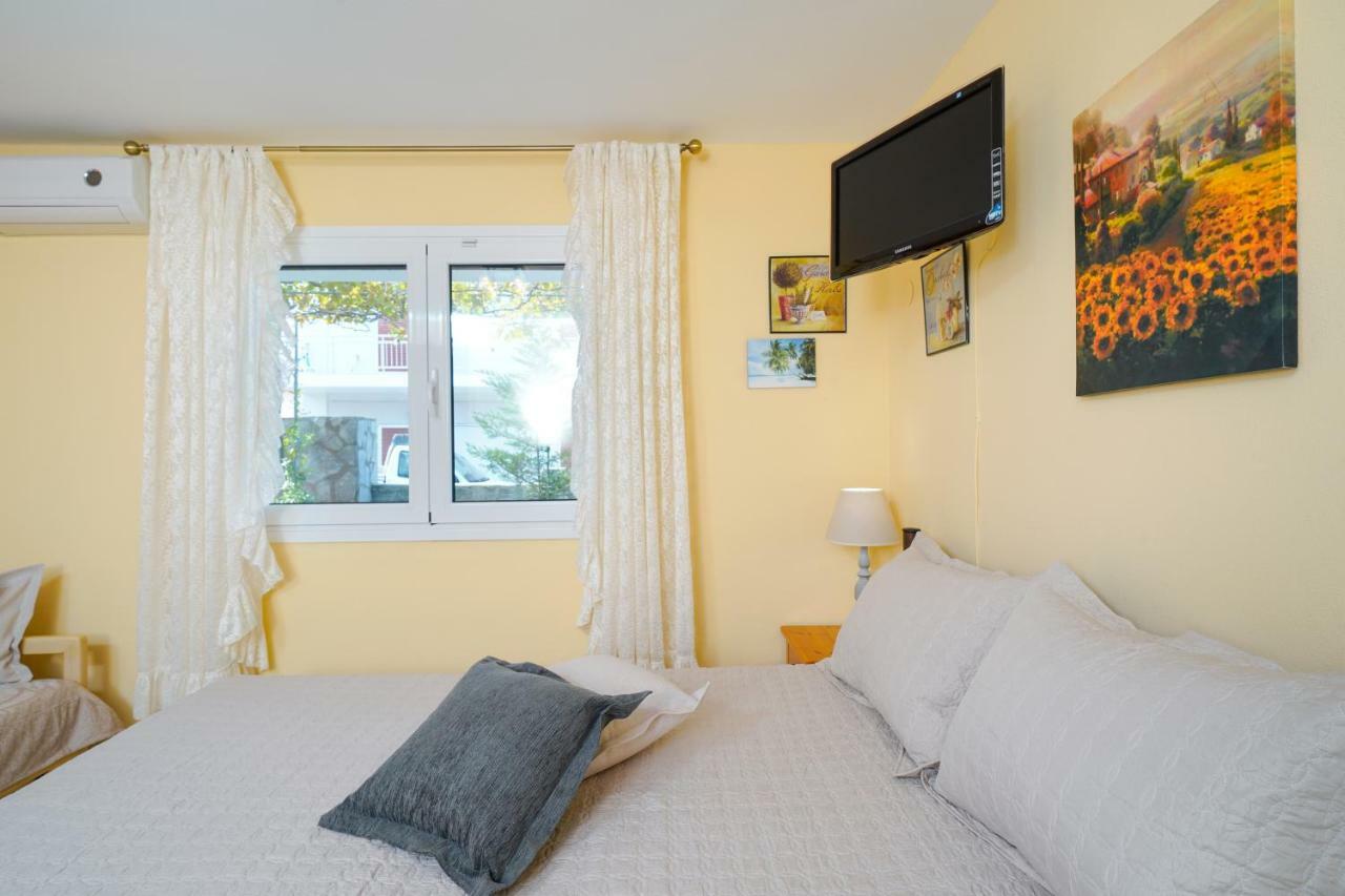 Thomas Apartments Skála Marión 外观 照片